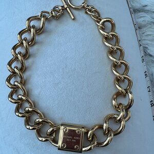 MICHAEL KORS Gold-Tone Chunky Choker Chain Statement Necklace